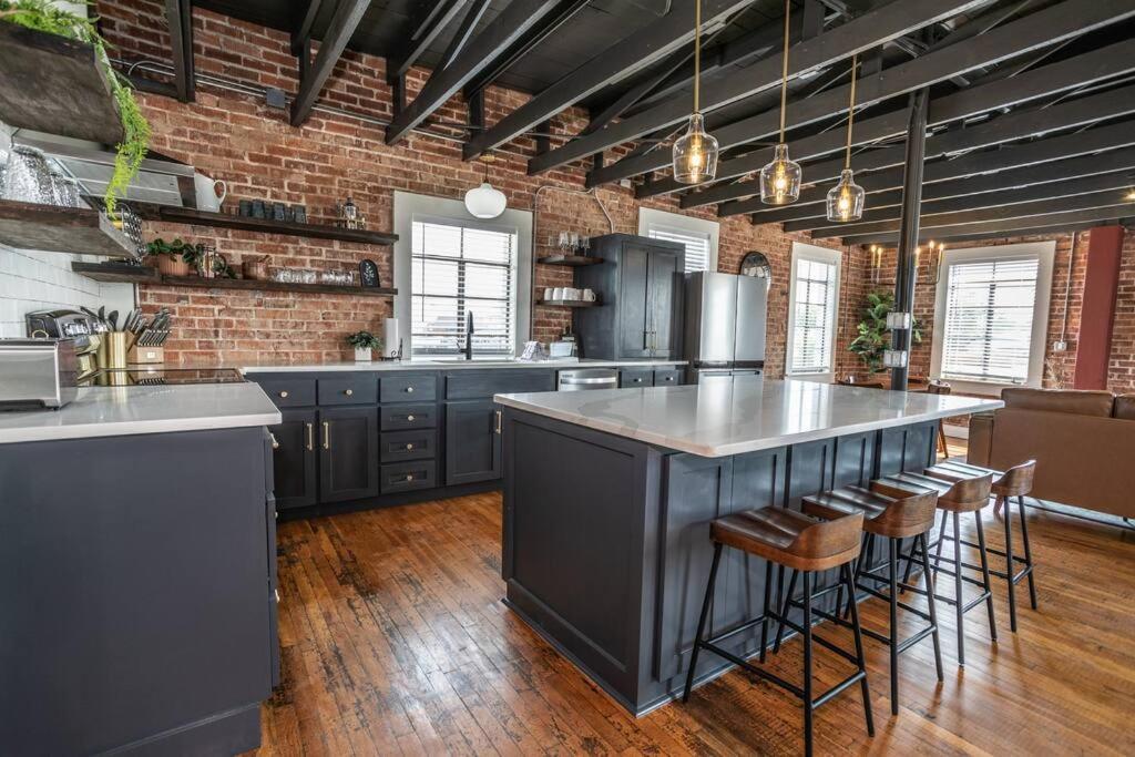 The Loft At 113 - Gateway To The North Texas Hill Country Leilighet Muenster Eksteriør bilde