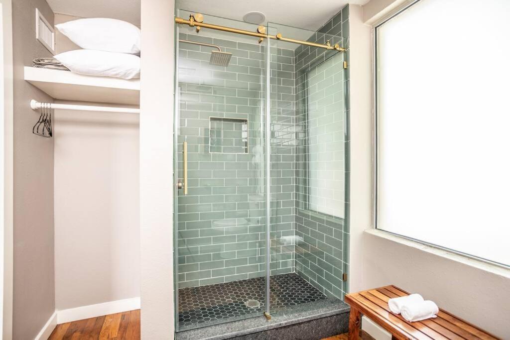 The Loft At 113 - Gateway To The North Texas Hill Country Leilighet Muenster Eksteriør bilde