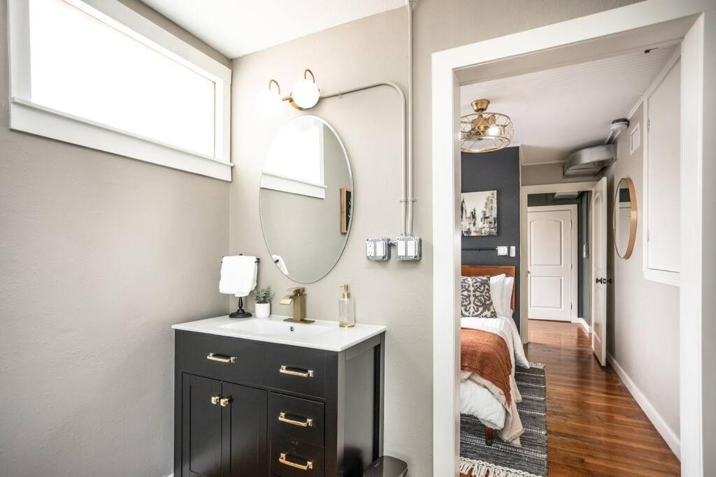The Loft At 113 - Gateway To The North Texas Hill Country Leilighet Muenster Eksteriør bilde