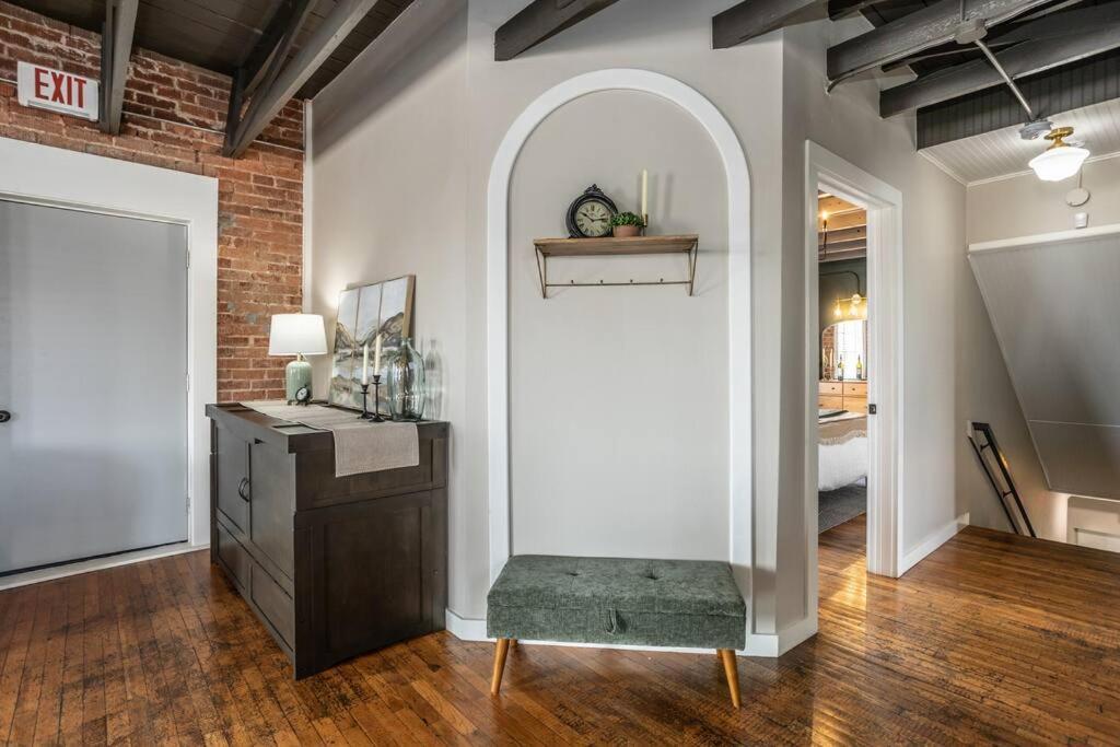 The Loft At 113 - Gateway To The North Texas Hill Country Leilighet Muenster Eksteriør bilde